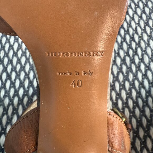 Burberry Brown Leather Sandals | Size 40 | Plaid Footbed | Designer Heels - Picture 7 of 7
